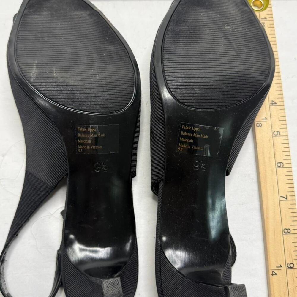 Coach & Four Black Kitten Heels gold bow slingback kitten heels 2” heel 9 1/2 - Picture 6 of 8